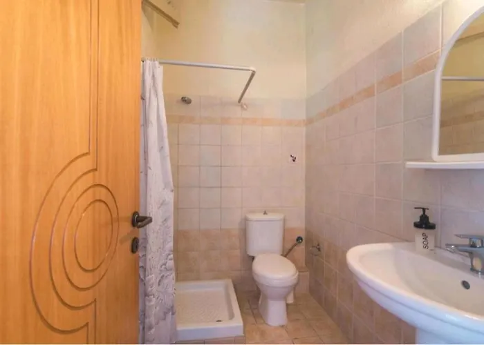 Aleka 3 Apartment *